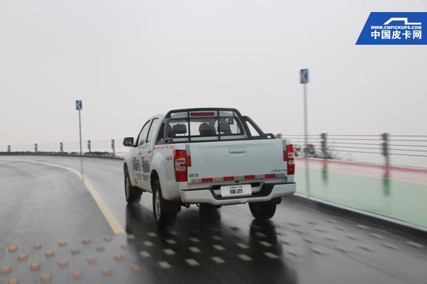 五十铃皮卡瑞迈s试驾视频,宜商宜家高性价比