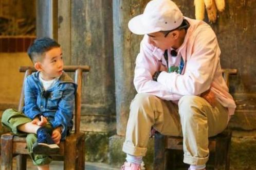 怕病，怕死，怕老，怕不能和你一起远行……