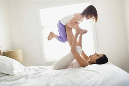 怕病，怕死，怕老，怕不能和你一起远行……