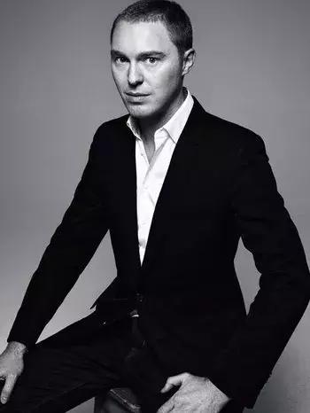 不用吃土的千元数位屏,不用吃土的奢侈品牌包