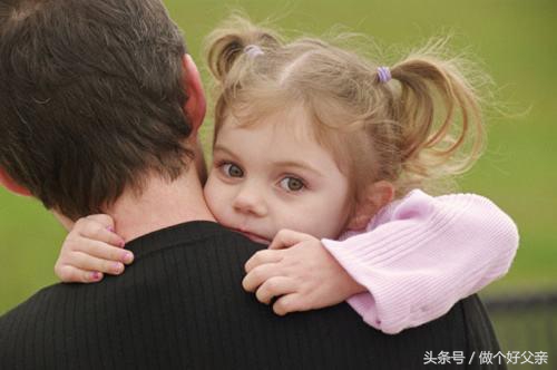 7个月宝宝认生是聪明还是笨,七个月的宝宝认妈