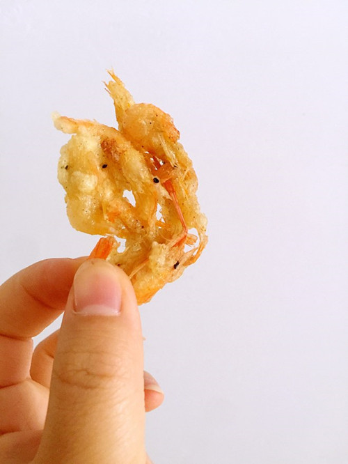 炸河虾又酥又大,干炸酥脆的小河虾