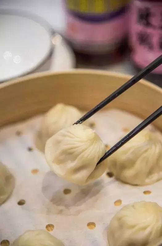 这家小笼不放味精，还说“鲜是要等的”！
