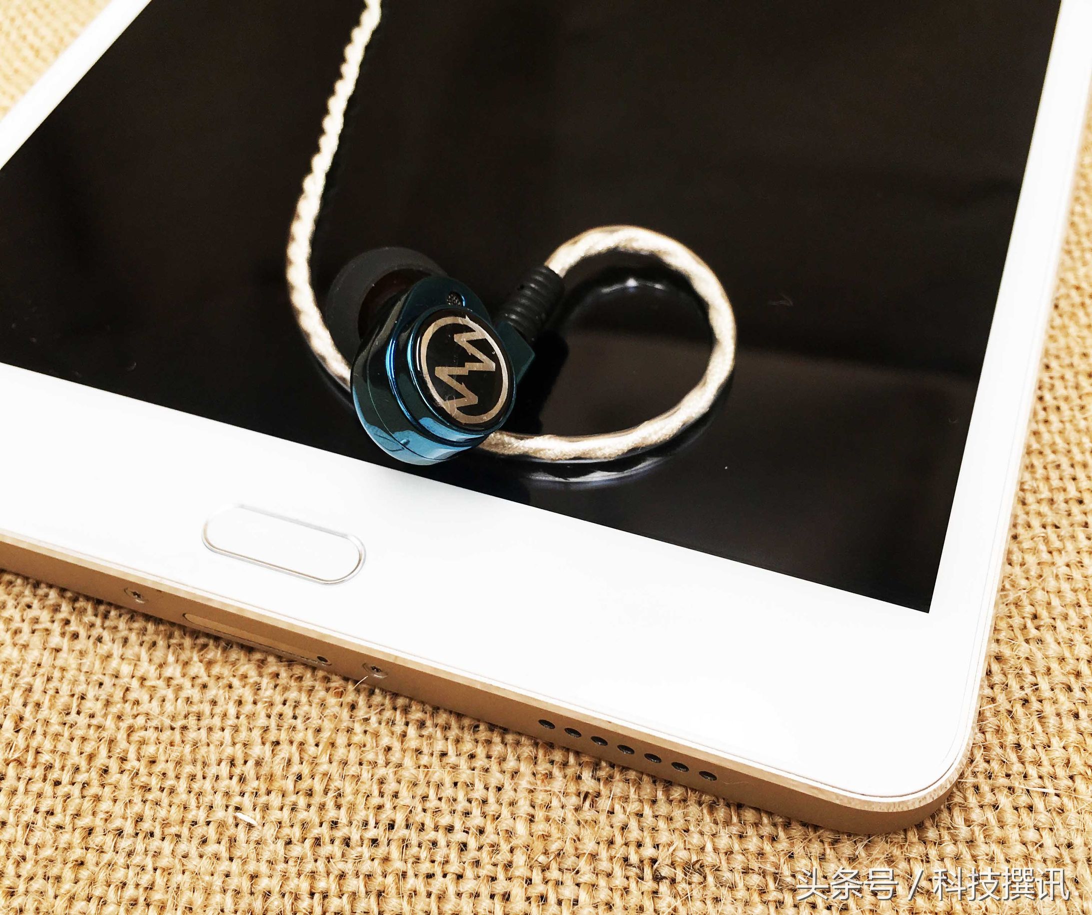 脉歌gt600s值不值得买,脉歌gt600s耳机