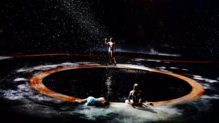 刺激的游乐场把男生吓哭了,刺激的游乐项目把人吓死