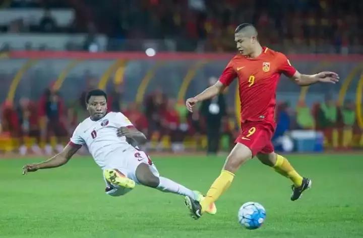 国米阿贾克斯16强,阿贾克斯足校