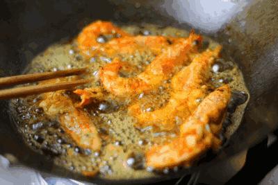 炸河虾又酥又大,干炸酥脆的小河虾