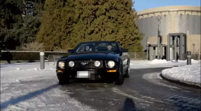 知道孩子在国外是这样的，爸妈放心让他们出国留学吗？