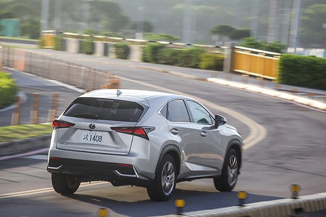 雷克萨斯nx2002018款说明,2016款雷克萨斯nx200驾驶感受