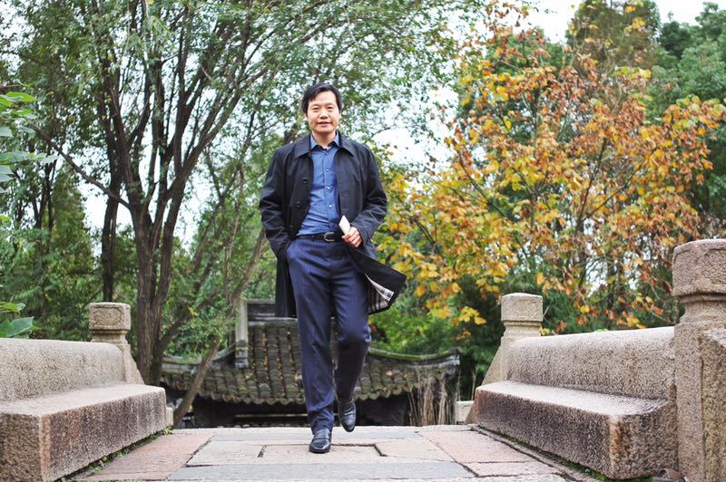 雷军征求网友最喜欢的全面屏,雷军全面屏5500毫安电池