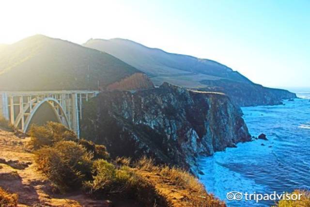 美国旅游自驾好还是坐车好,自驾游去美国去哪个国家最好