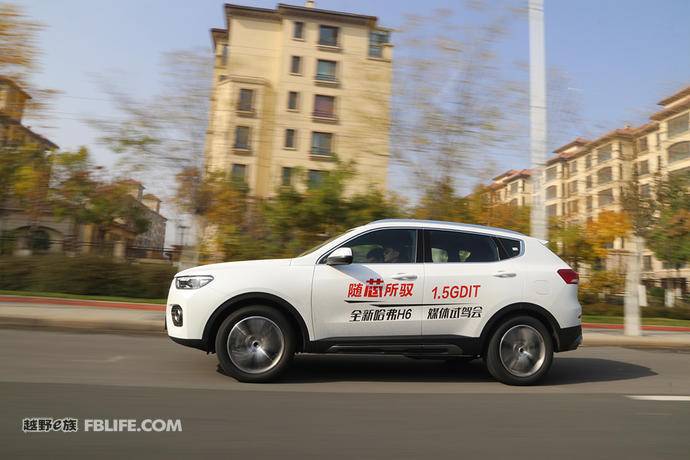 2018款全新1.5t哈弗h6试驾,1.5t哈弗h62020款和长安cs75plus