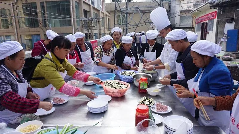 学炒菜大全家常,我跟妈妈学炒菜