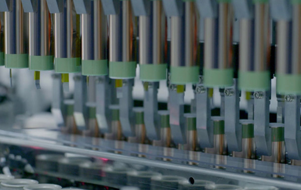 从搅拌到装配,全方位揭秘郑州比克动力电池智能工厂