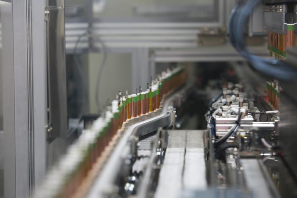 从搅拌到装配,全方位揭秘郑州比克动力电池智能工厂