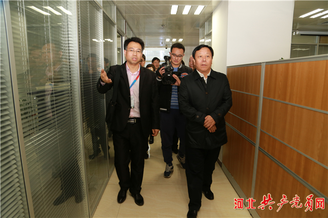 辛集市政协委员,政协委员走访企业助力双招双引