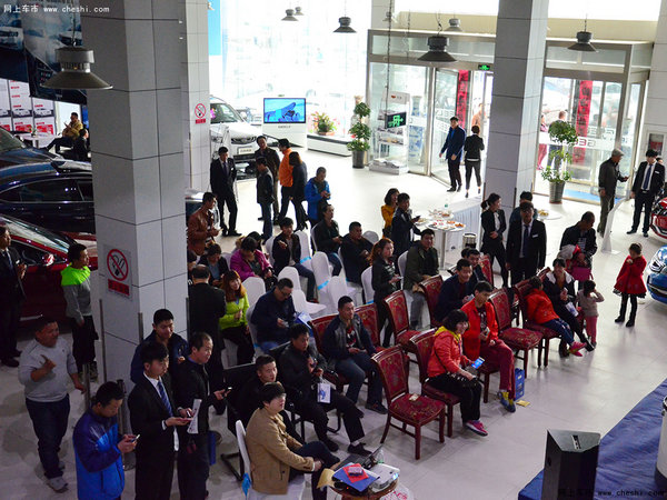 2016款手动吉利新远景用车心得,2017款新远景配置