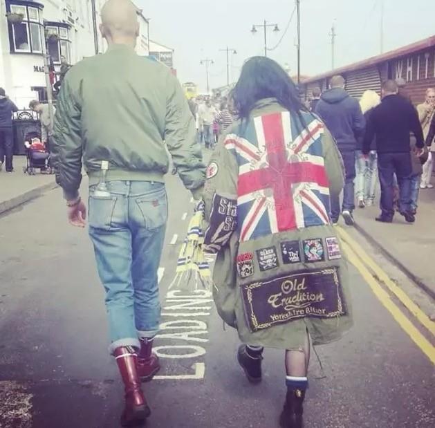 这个冬天男人应该有双马丁靴,来一双男士耐穿好看的鞋