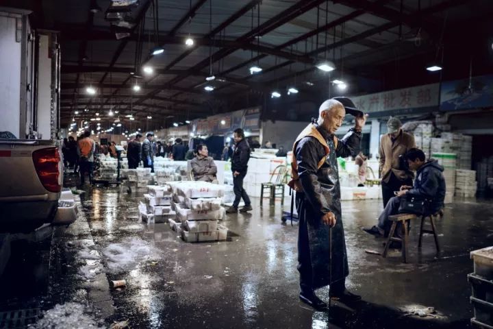 上海去哪里吃实惠而又正宗的海鲜,上海哪里的海鲜又便宜又好吃