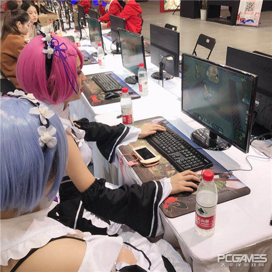 24年最好玩的网络游戏,妹子最多的网络游戏