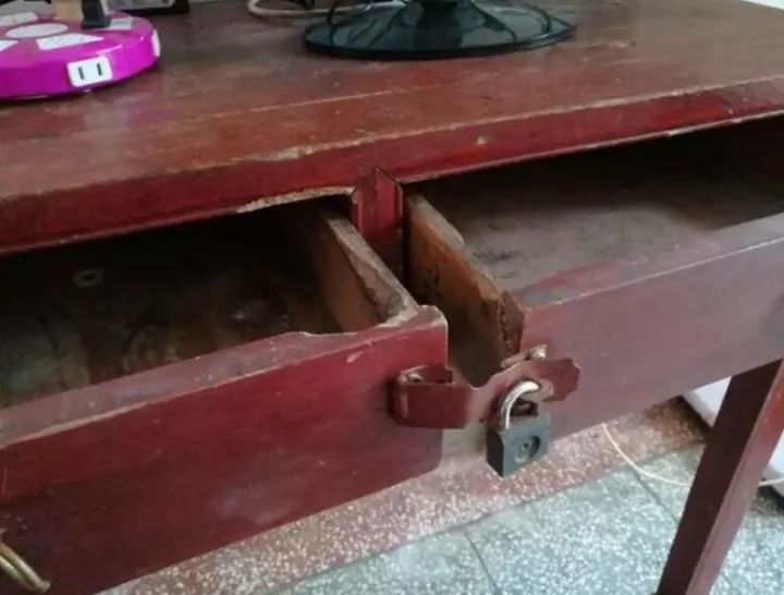 「潍·幽默」论考试应该怎么作弊····