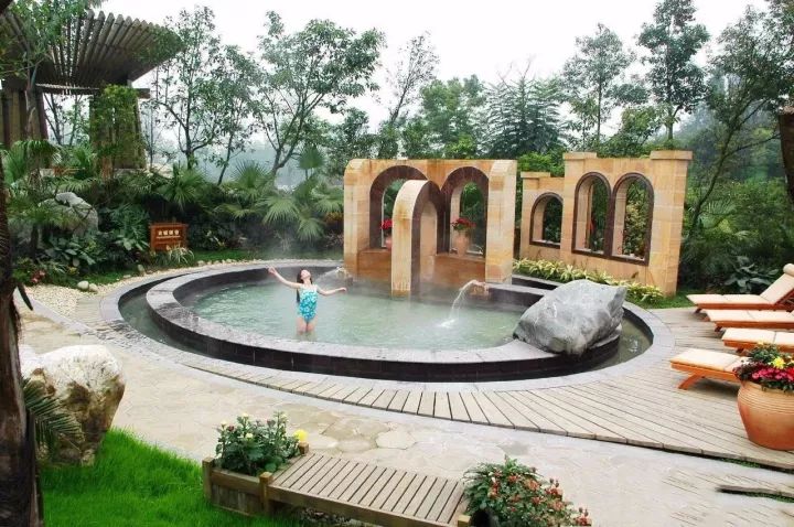 成都周边只泡温泉的地方推荐,成都最全温泉胜地全攻略周末约起