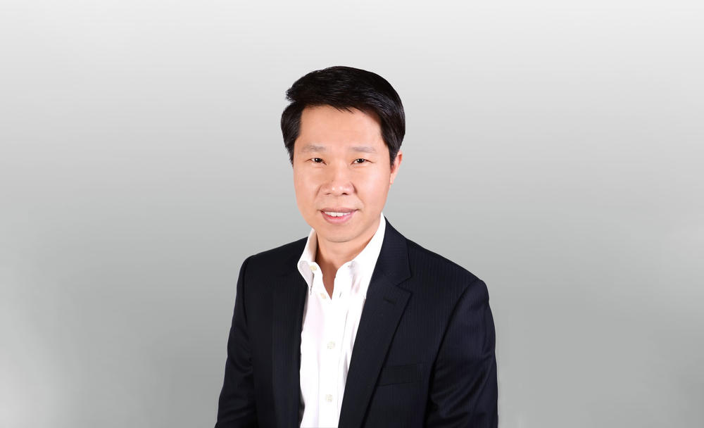 他是叫个鸭子、拼豆夜宵的初恋天使专注80后消费做创业者背后的男人