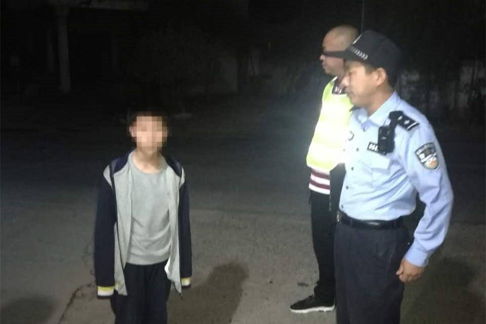 深夜食堂中的厨房,深夜食堂汤粉团购套餐附近