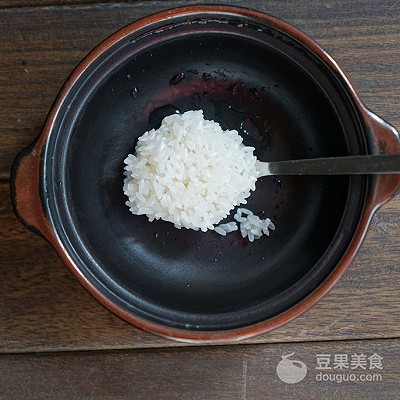 煲仔饭的做法电饭锅视频,煲仔饭的做法不用砂锅