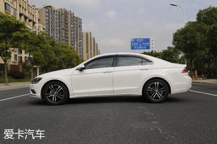 谁是A+标杆?凌渡还是速腾?