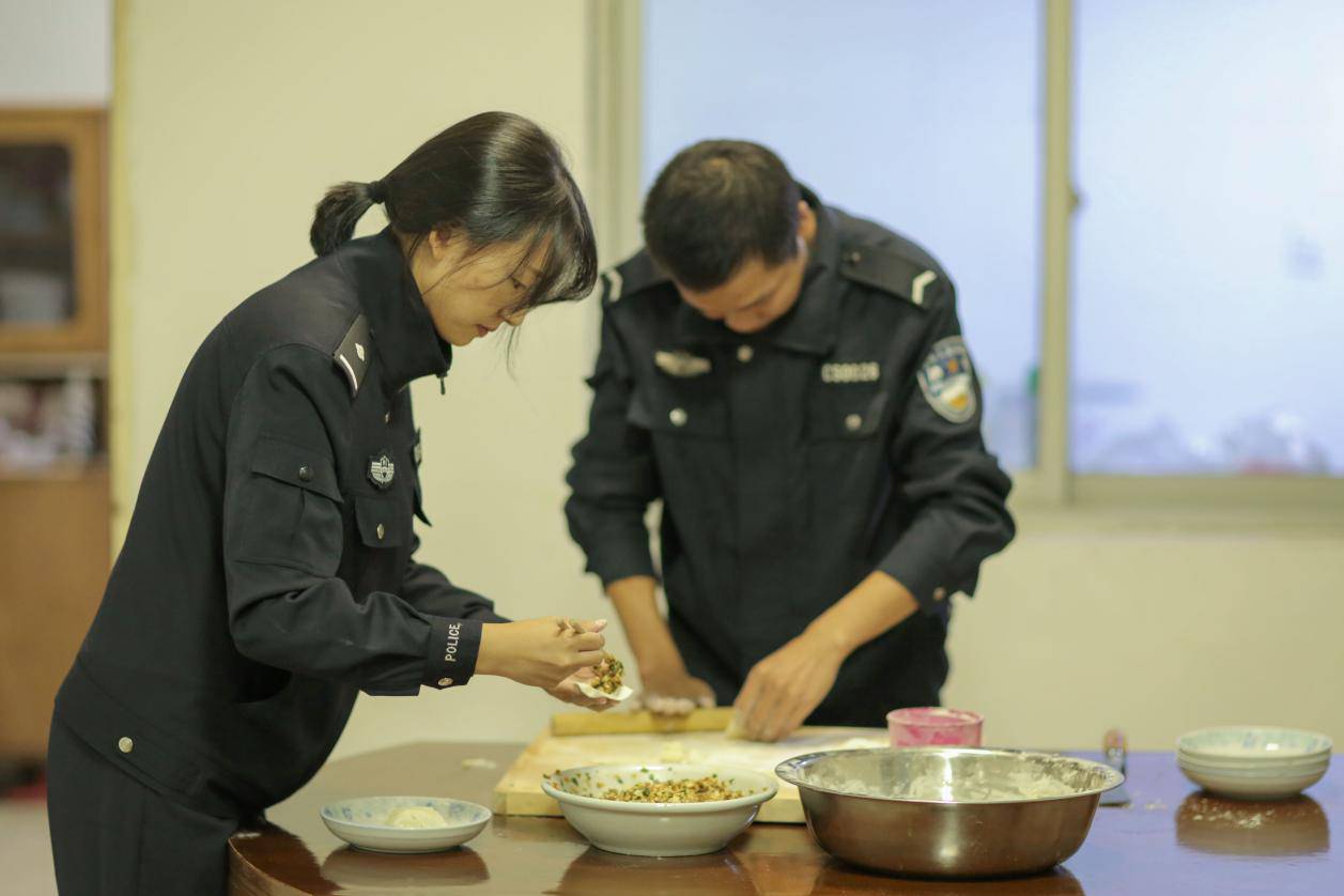 深夜食堂中的厨房,深夜食堂汤粉团购套餐附近