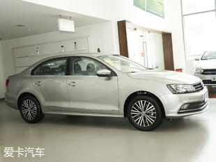 谁是A+标杆?凌渡还是速腾?