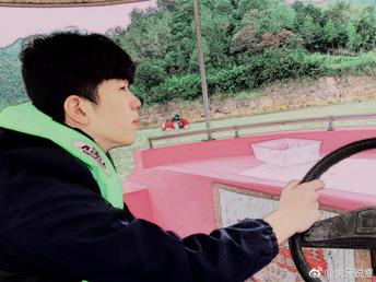 国服花木兰的顶级操作,到底谁才是国服第一花木兰