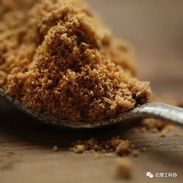 赤砂糖白砂糖红糖,红糖赤砂糖黑糖有啥区别