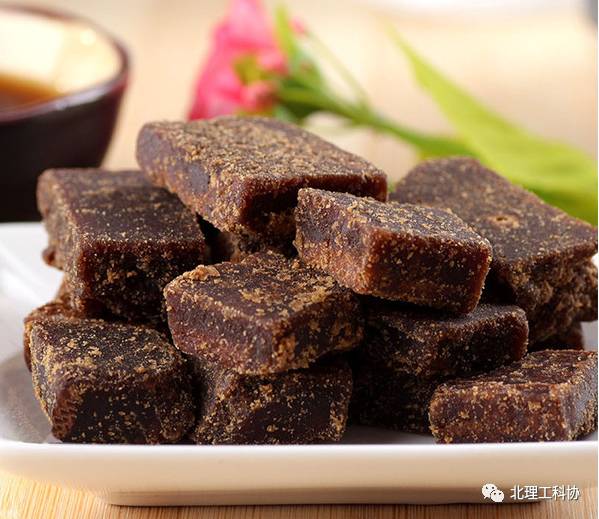 赤砂糖白砂糖红糖,红糖赤砂糖黑糖有啥区别