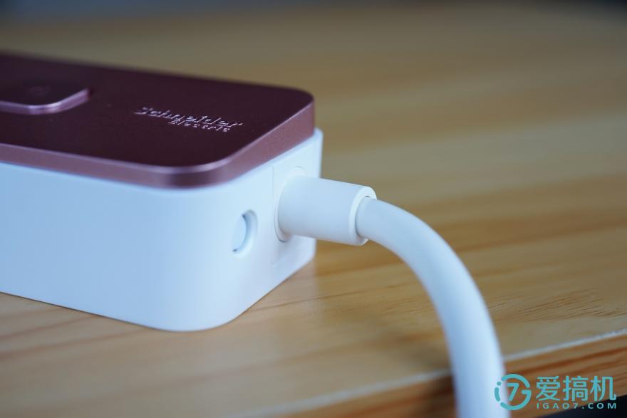 用品质创造安心：施耐德NSW1030新国标延长线排插评测