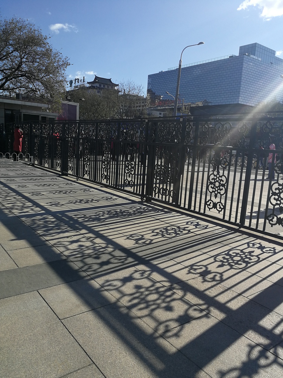 豆瓣日记:20171122中国美术馆：本想看白石，却意外收获了一箩筐的白俄