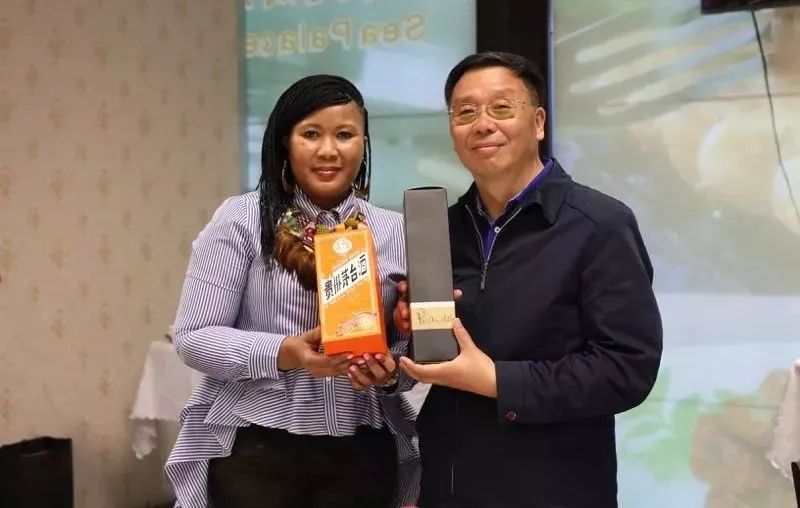把茅台酒卖到南非,把中国故事讲给世界听
