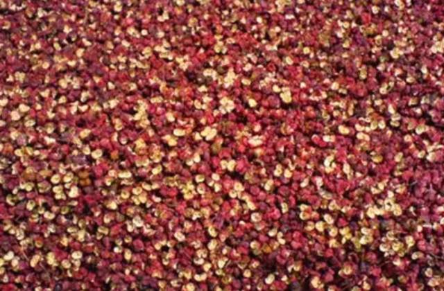 秋天泡脚放什么最好,秋季泡脚药方大全