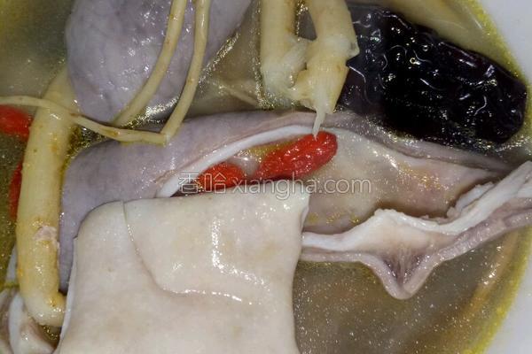 胡椒猪肚鸡汤热量高吗,胡椒猪肚鸡汤养胃吗