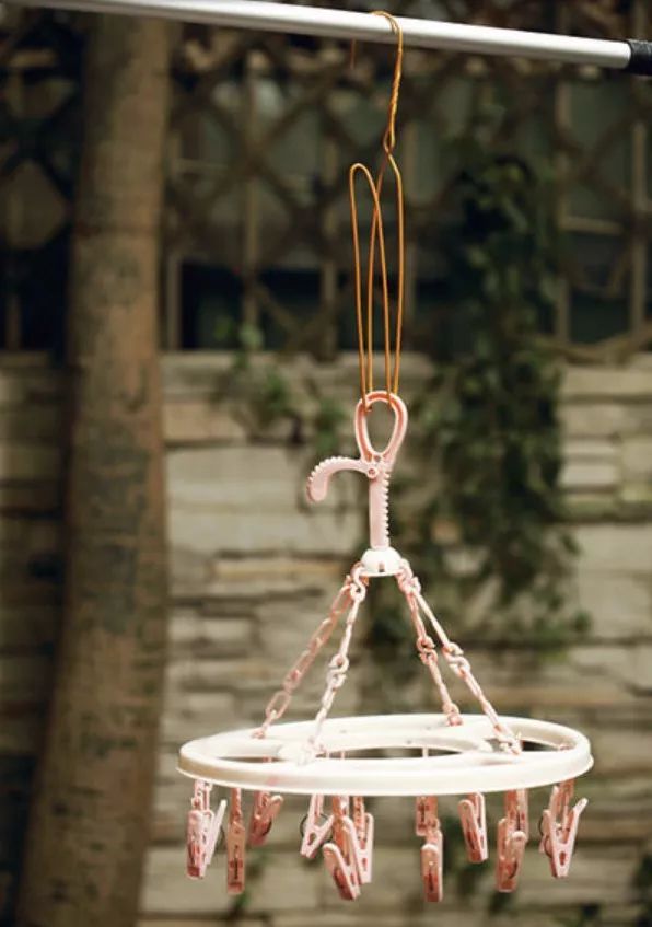 冬天衣服干不了怎么样烘干,再也不用担心衣服晾不干了