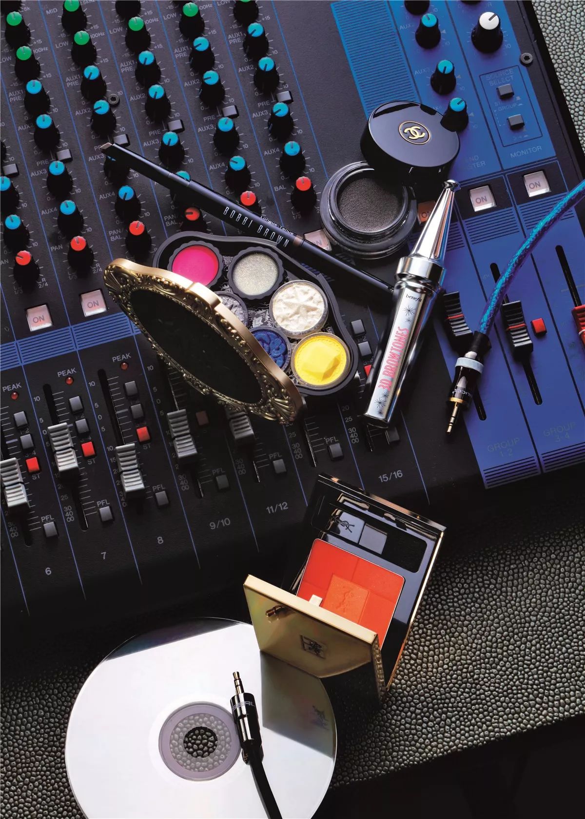 5步打造成熟美艳派对妆,新季造型