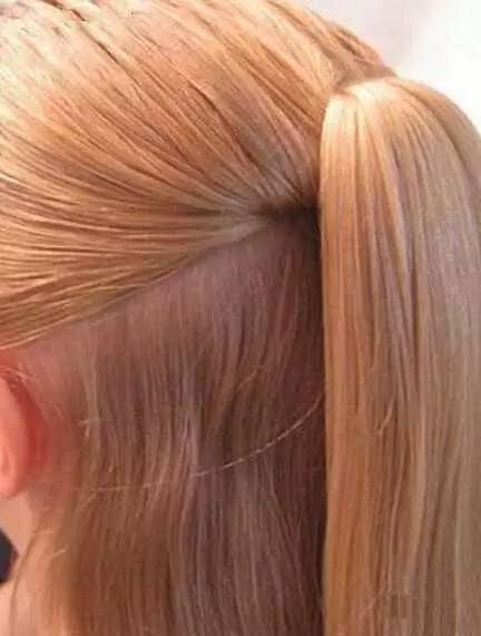 锁骨发伴娘简单编发教程,伴娘披肩编发简单好看吗