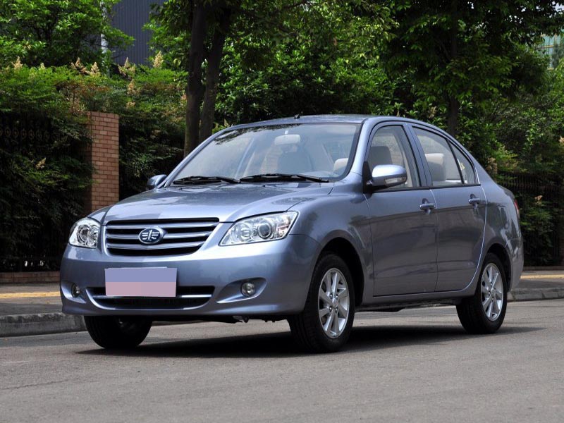 宝骏310和夏利n3哪个更省油,宝骏5和310哪个好