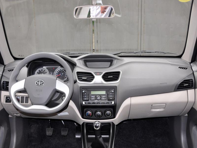 宝骏310和夏利n3哪个更省油,宝骏5和310哪个好