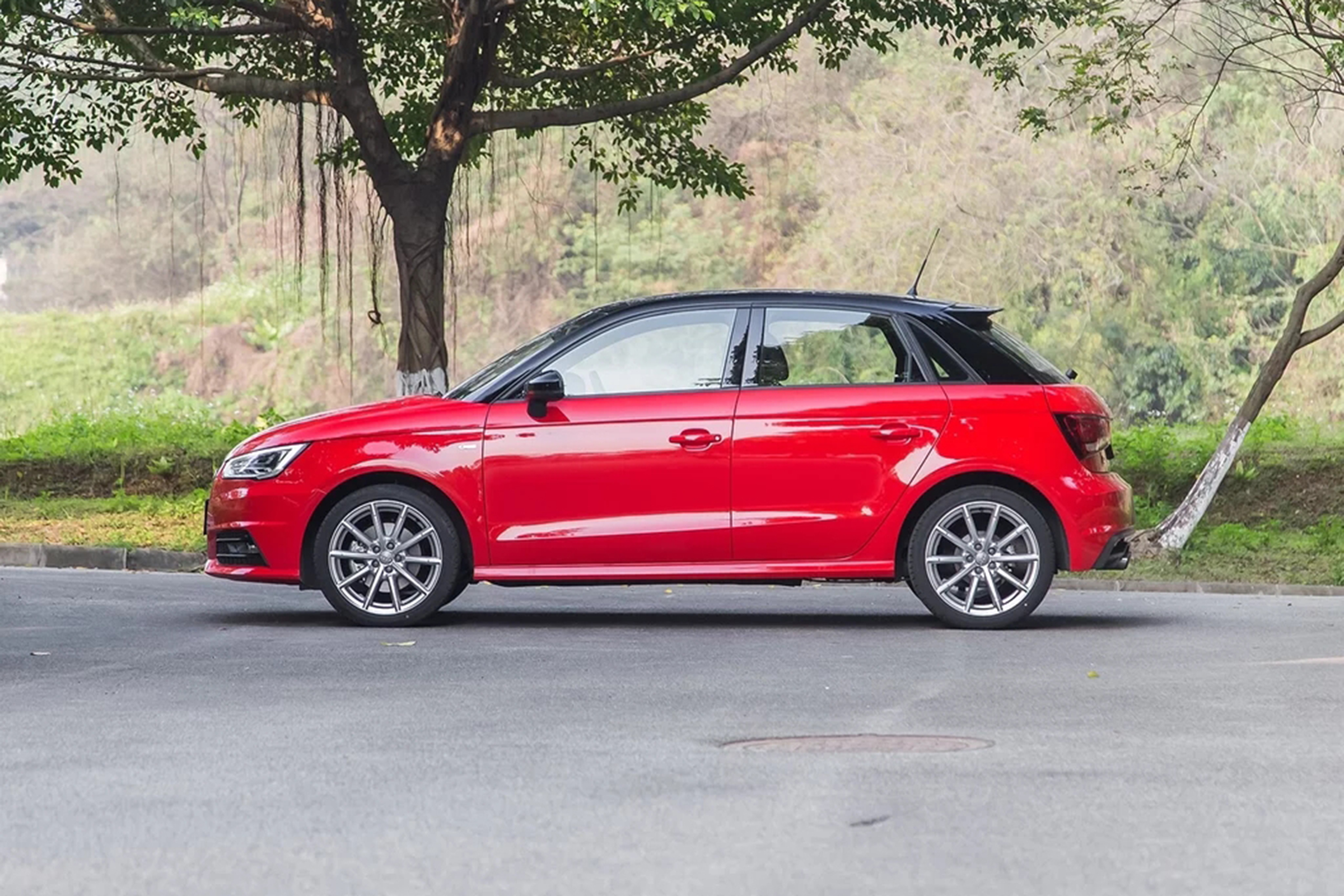 全新奥迪a1冷门小钢炮,奥迪a1品质如何