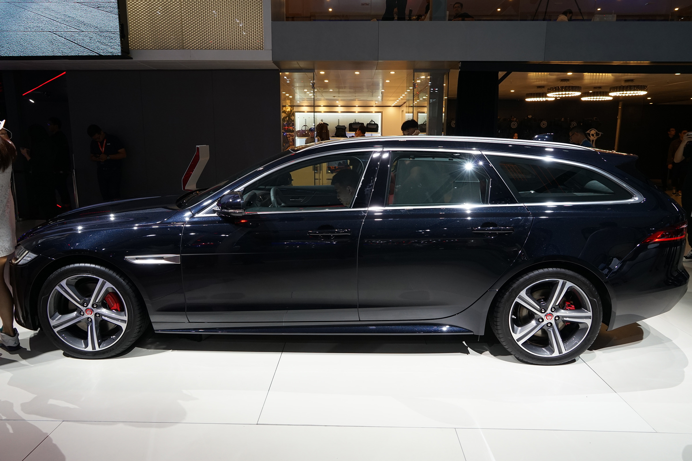 真实测评捷豹xfl2023款,捷豹xf一阶实测