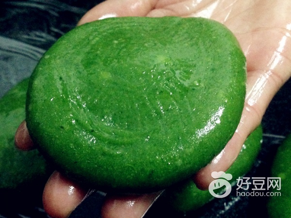 闽南特色小吃大猪粿,舌尖上的美食鼠曲粿