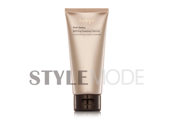 正确的洗脸方法实现高效护肤,痘痘肌肤用什么洗脸最好