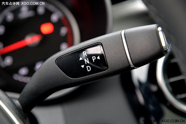 评测奔驰c300,试驾奔驰c300新款